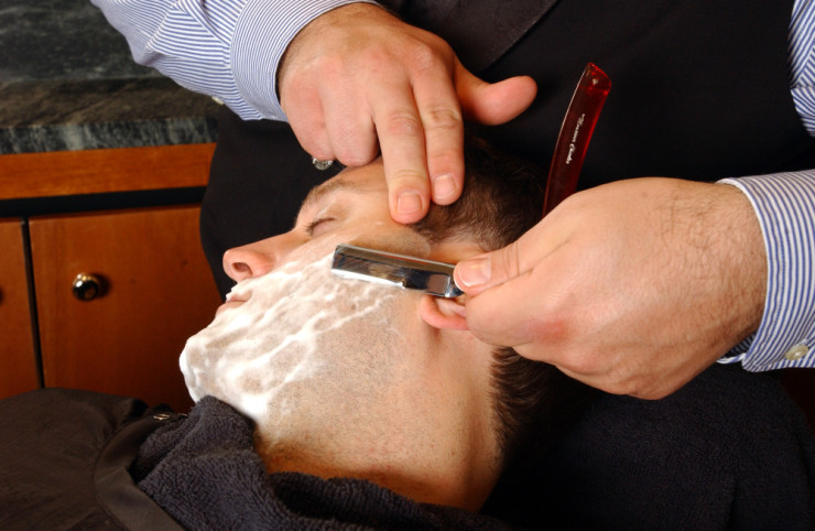 Gentleman's London - Shaving